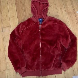 Forever 21 jacket
Silky in the inside furry outside and has two pockets